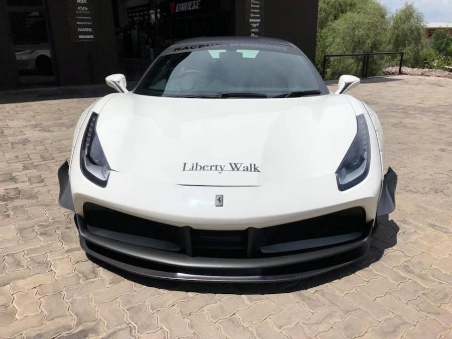  Ferrari 488 GTB by Liberty Walk and RACE! 2017 года  (фото 21 из 21)